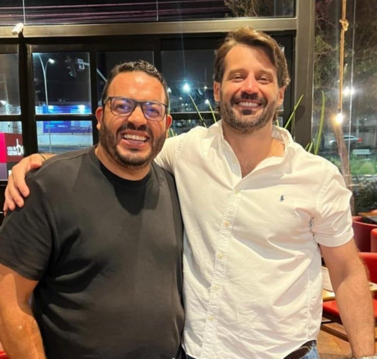 Messenger_creation_FC45C188-2151-42FD-A61D-0984D9E0E95A