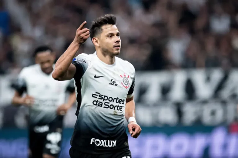 angel-romero-racismo