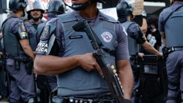 desde-o-mes-passado-a-policia-militar-de-sao-paulo-ocupou-o-noticiario-por-uma-serie-de-episodios-de-violencia-policial-1734040567740_v2_900x506