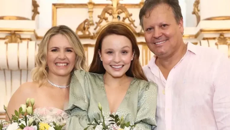 larissa-manoela-e-os-pais