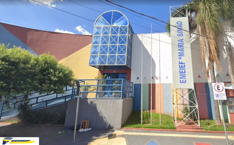 quot-fernandopolis-video-revela-condicoes-precarias-do-teto-em-escola-municipal-vereadores-se-pronunciam-e-prefeitura-promete-acao-quot