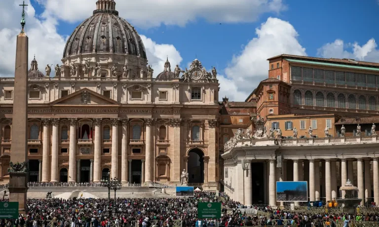 2025-05-08t160838z_352050399_rc2jdeab7mov_rtrmadp_3_pope-succession