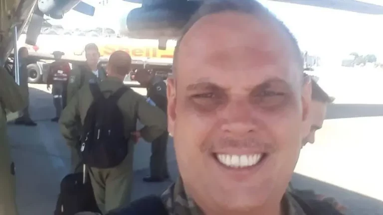 ee2f8839-84d4-44eb-9ee0-3e274cfa7e0c