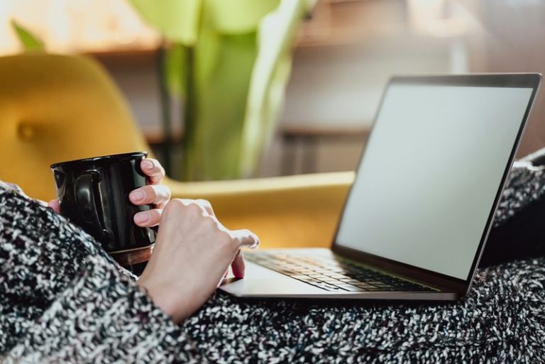 jakub-zerdzicki-7kp034Z9uCM-unsplash