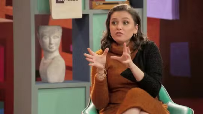 monica-iozzi-filma-panico-em-aviao