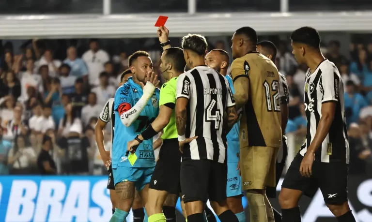 2025-06-01t205447z_1274899875_up1el611m396f_rtrmadp_3_soccer-brazil-sts-bot