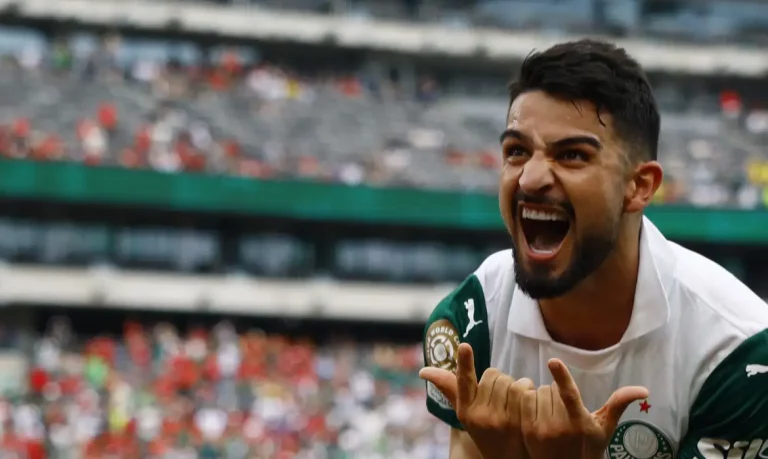 flaco_lopez_palmeiras_2_a_0al_ahly_mundial_2025