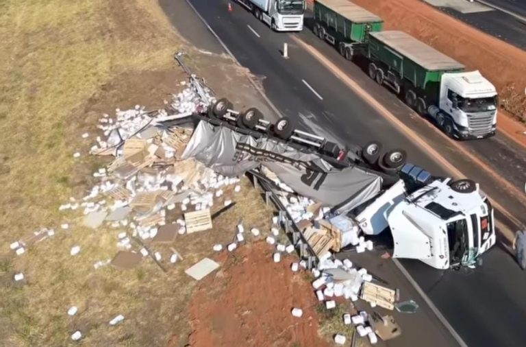 61996895768cf24897d5d1