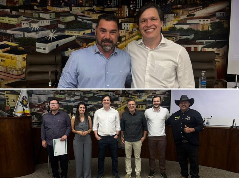 Andre com o secretario executivo da Seduc