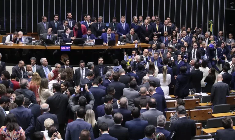 votacao_da_urgencia_da_anistia_-_bruno_spada_-_camara_dos_deputados