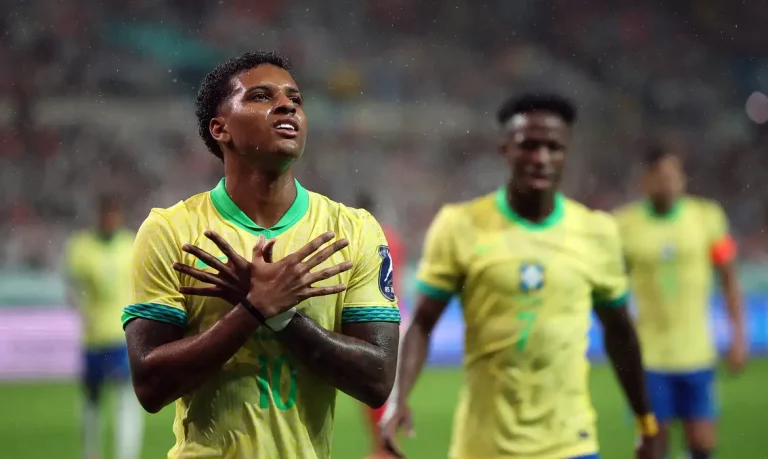 2025-10-10t114950z_124723811_up1elaa0wv0ip_rtrmadp_3_soccer-friendly-kor-bra_1