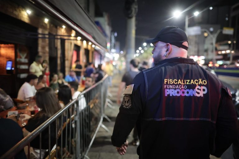 Fiscalizacao-metanol-bebidas-sao-caetano-1024x683