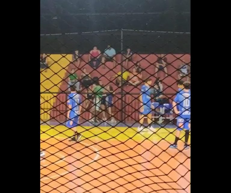 confusão handebol