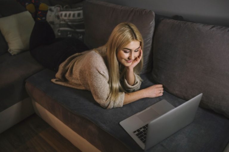 Como assistir a séries completas de forma 100