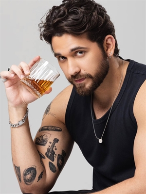 00000001878697709633956623319