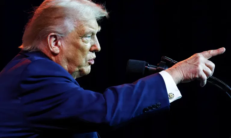 2026-01-06t160600z_445037955_rc2rvia3dx7v_rtrmadp_3_usa-trump