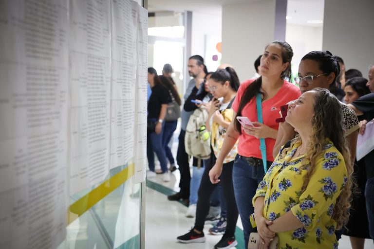 Feira-emprego-pessoa-com-deficiencia-1024x683