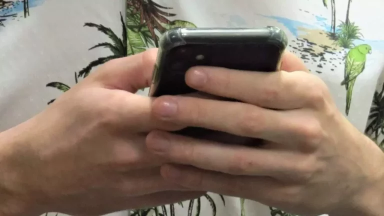 moradora-de-blumenau-sofre-golpe-em-anuncio-de-venda-de-moto-no-facebook-golpe-1280x720