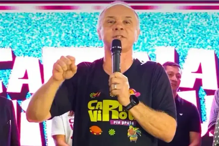 ce78c1bb-1c2f-4cb7-8860-0ed57070c022_740x493